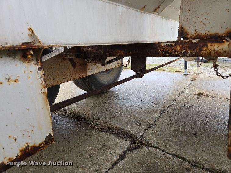 image for item DX1587 Western SMC2064S spreader