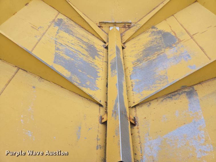 image for item DX1587 Western SMC2064S spreader