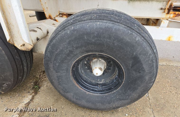 image for item DX1587 Western SMC2064S spreader