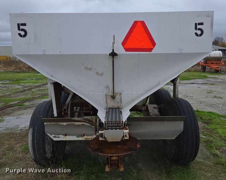 image for item DX1588 Western spreader