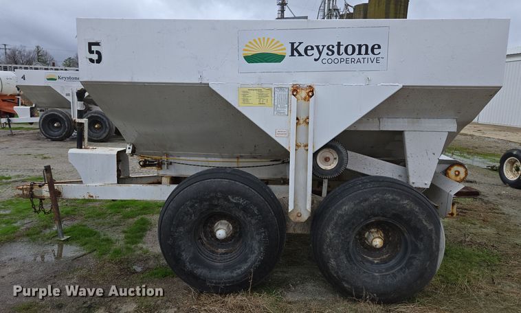 image for item DX1588 Western spreader