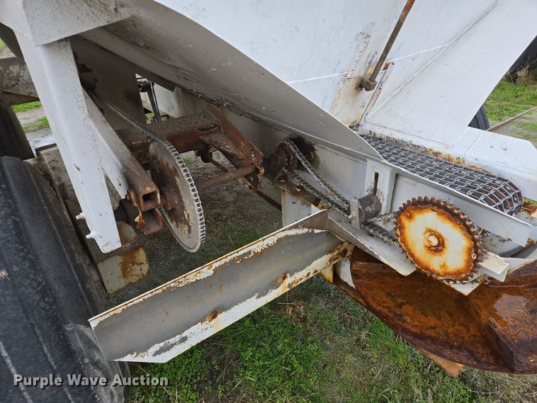 image for item DX1588 Western spreader