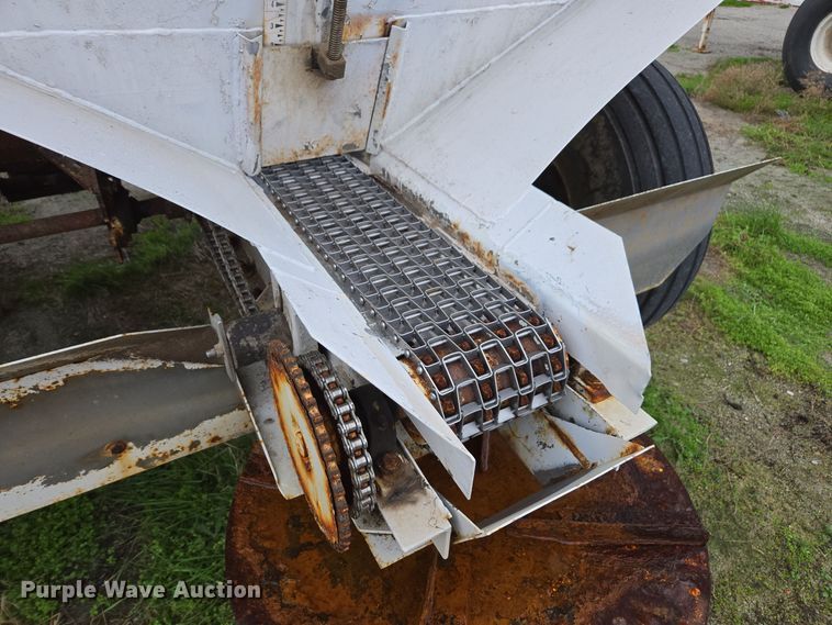 image for item DX1588 Western spreader