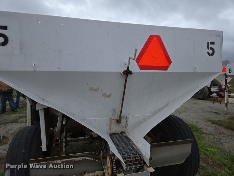 image for item DX1588 Western spreader