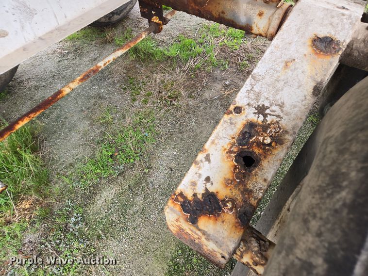 image for item DX1588 Western spreader