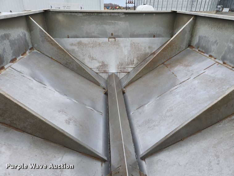 image for item DX1588 Western spreader