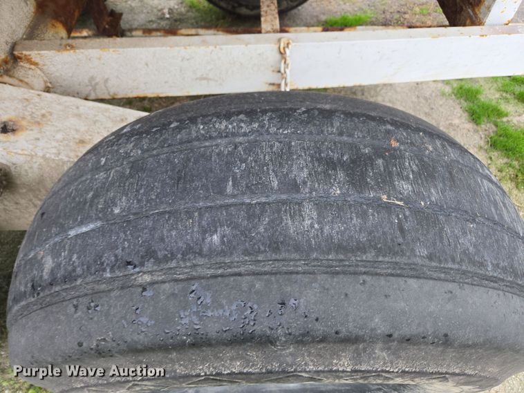 image for item DX1588 Western spreader