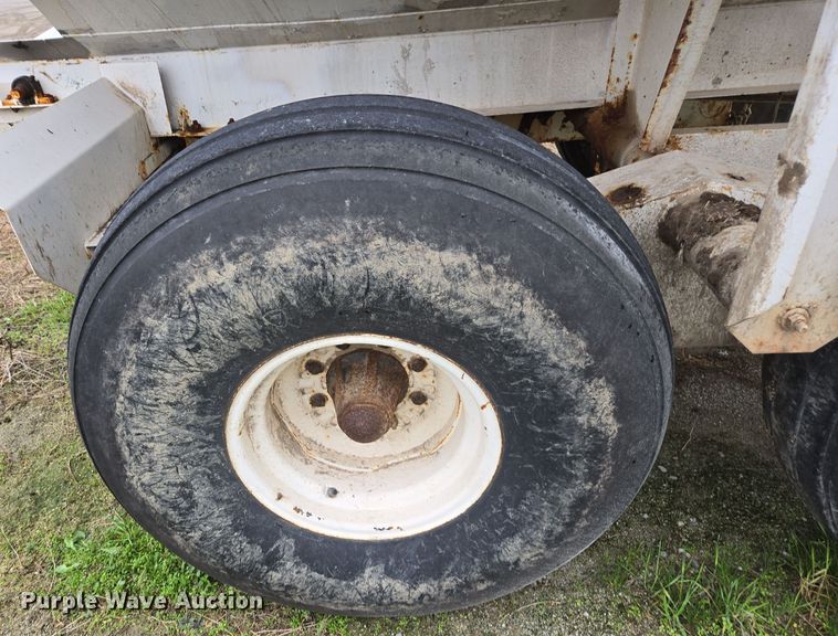 image for item DX1588 Western spreader