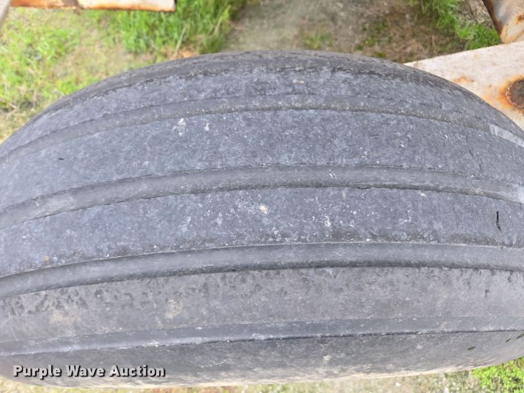 image for item DX1588 Western spreader