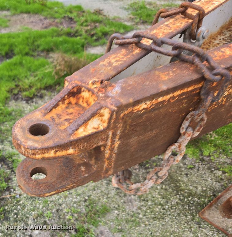 image for item DX1589 Western spreader