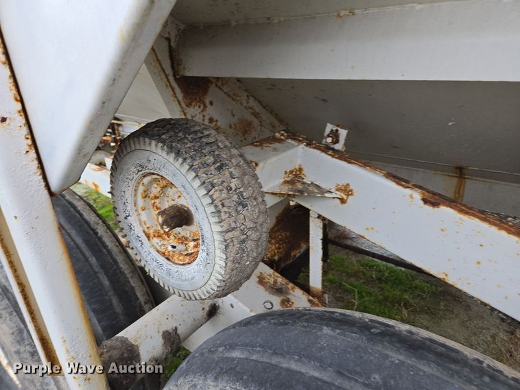 image for item DX1589 Western spreader