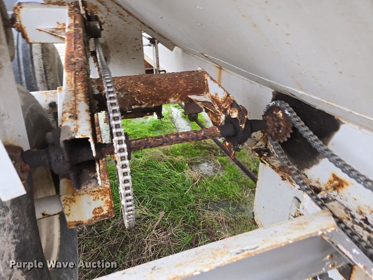 image for item DX1589 Western spreader