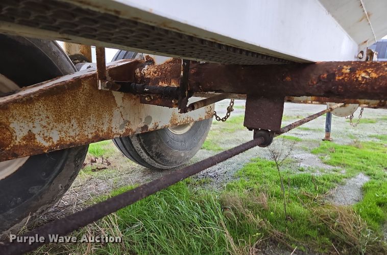 image for item DX1589 Western spreader