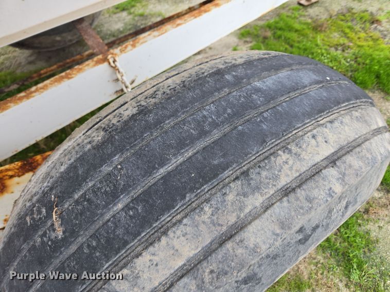 image for item DX1589 Western spreader