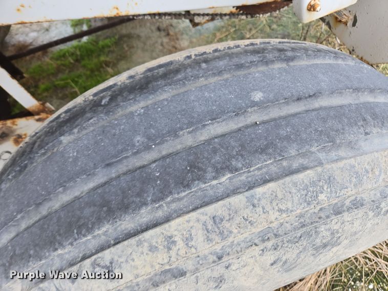 image for item DX1589 Western spreader