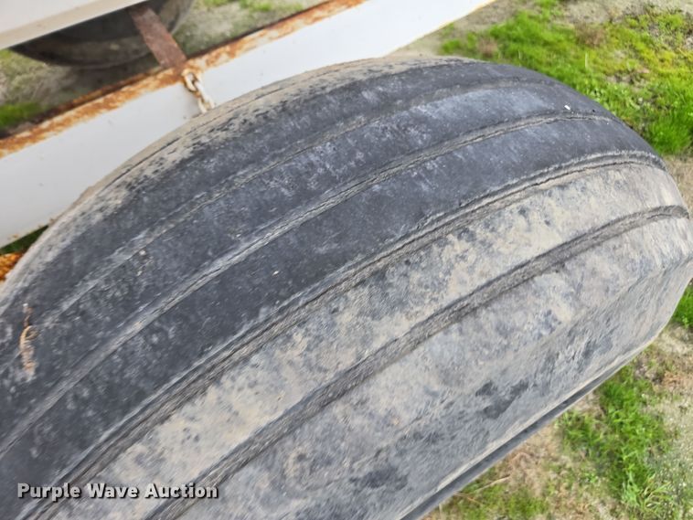 image for item DX1589 Western spreader