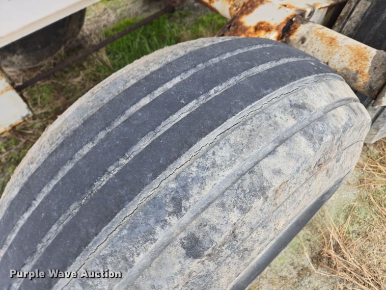 image for item DX1589 Western spreader