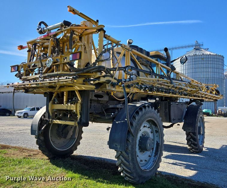 image for item DX1610 2012 AGCO Rogator RG1300  sprayer