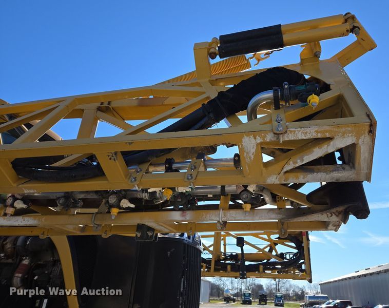 image for item DX1610 2012 AGCO Rogator RG1300  sprayer