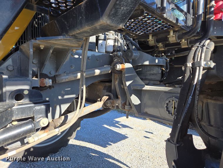 image for item DX1610 2012 AGCO Rogator RG1300  sprayer