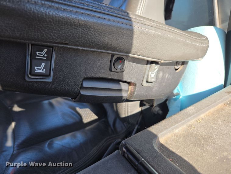 image for item DX1610 2012 AGCO Rogator RG1300  sprayer