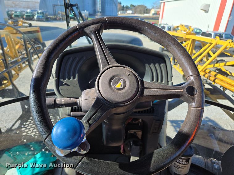 image for item DX1610 2012 AGCO Rogator RG1300  sprayer