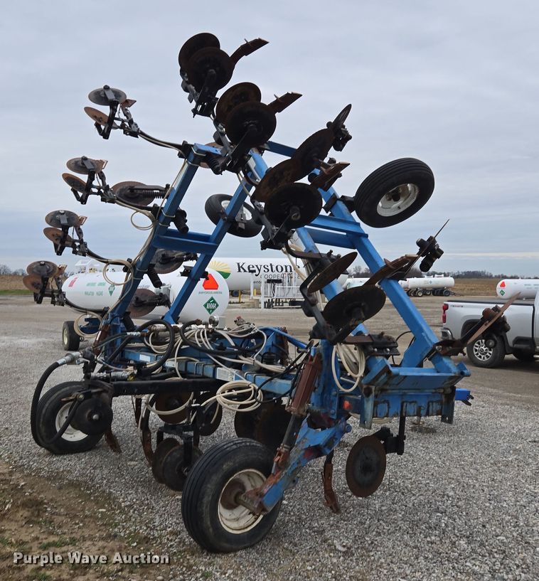 image for item DX1614 DMI field cultivator