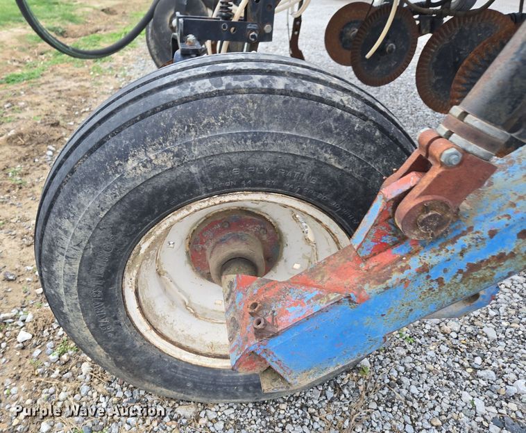 image for item DX1614 DMI field cultivator