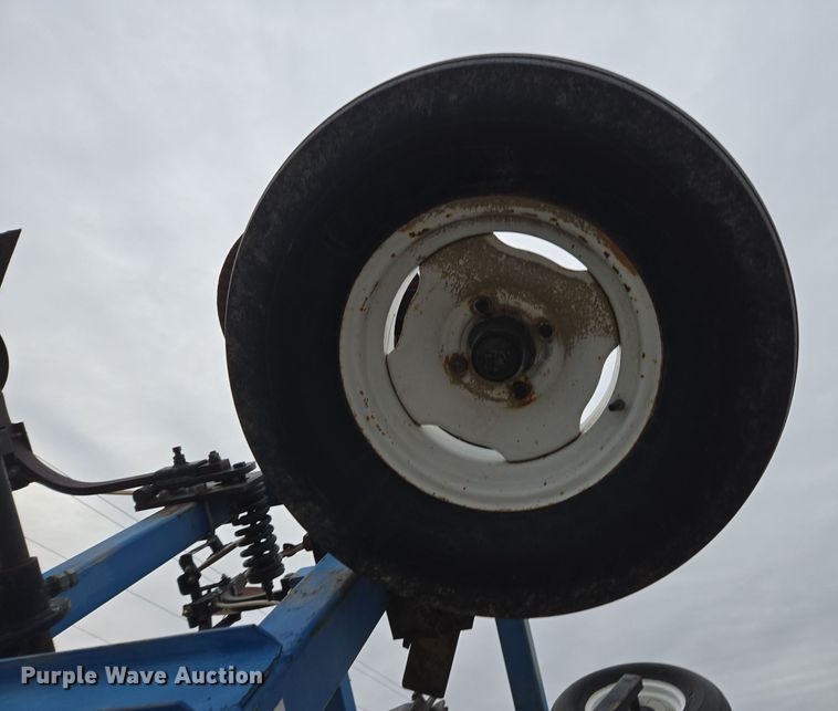 image for item DX1614 DMI field cultivator
