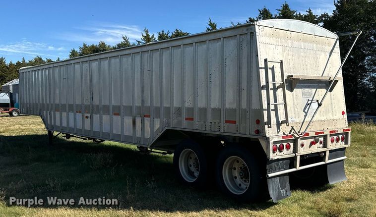 image for item DX3625 1989 Cornhusker Grain Hopper grain trailer
