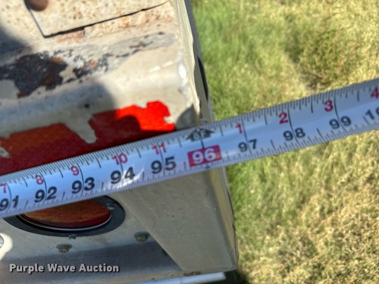 image for item DX3625 1989 Cornhusker Grain Hopper grain trailer