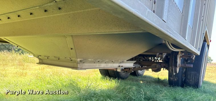 image for item DX3625 1989 Cornhusker Grain Hopper grain trailer