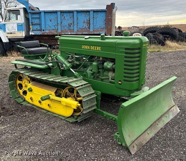 image for item DX3870 1950 John Deere MC tractor
