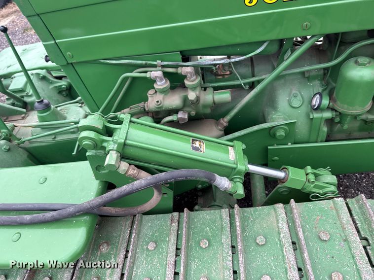 image for item DX3870 1950 John Deere MC tractor