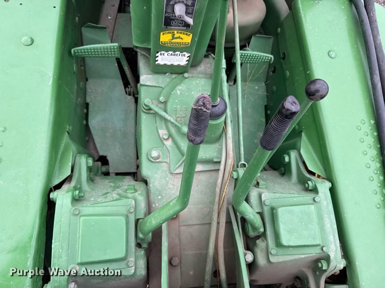 image for item DX3870 1950 John Deere MC tractor