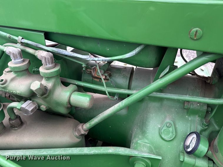 image for item DX3870 1950 John Deere MC tractor