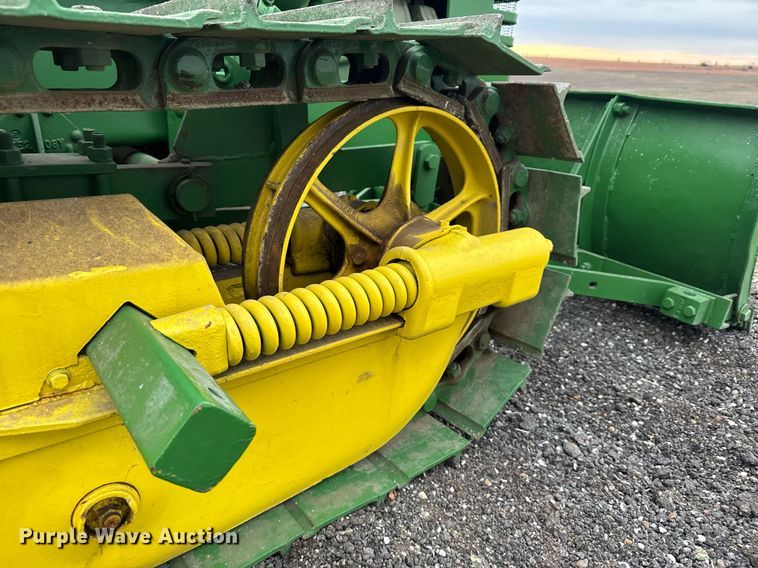 image for item DX3870 1950 John Deere MC tractor