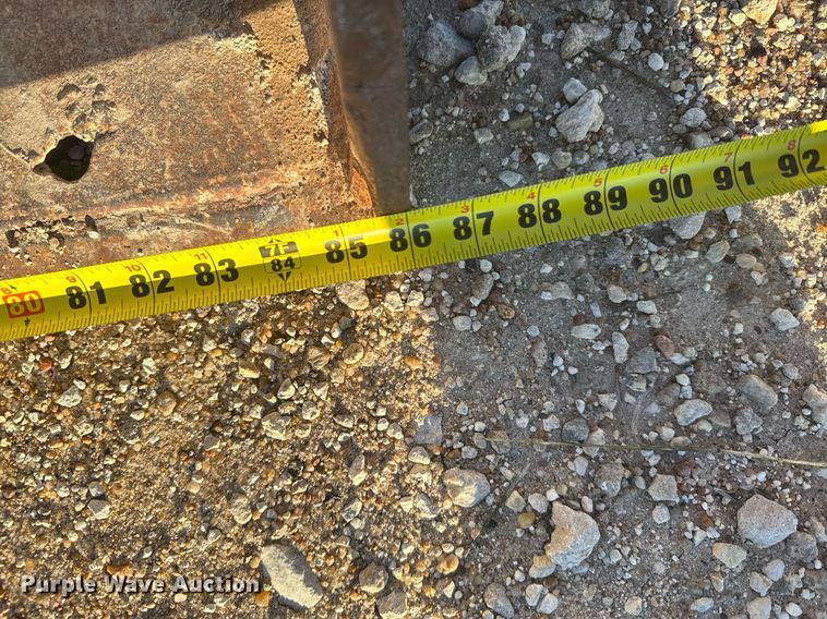 image for item DX3889 1975 Case 1370 tractor