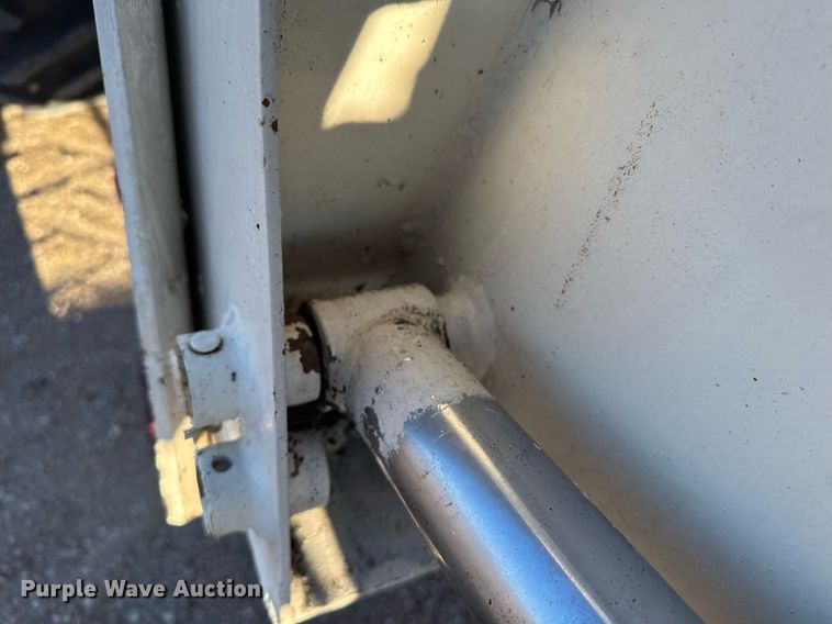 image for item DX3889 1975 Case 1370 tractor