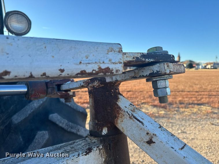 image for item DX3889 1975 Case 1370 tractor