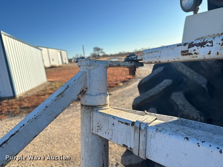image for item DX3889 1975 Case 1370 tractor