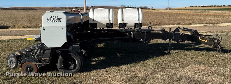 image for item DX3896 Crust Buster 4000 grain drill