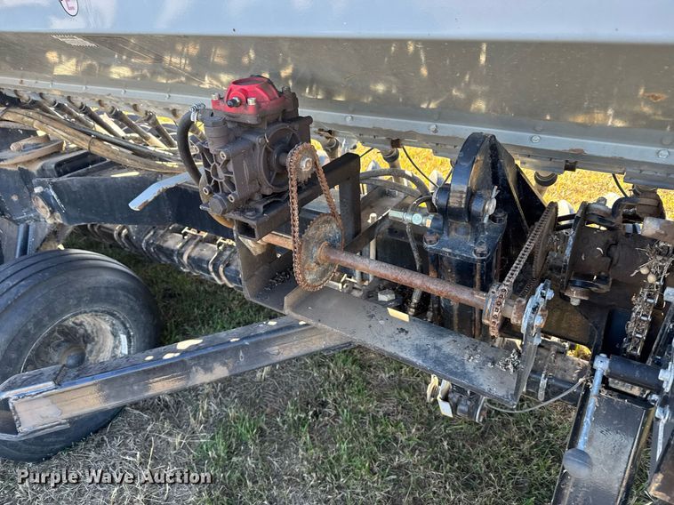 image for item DX3896 Crust Buster 4000 grain drill