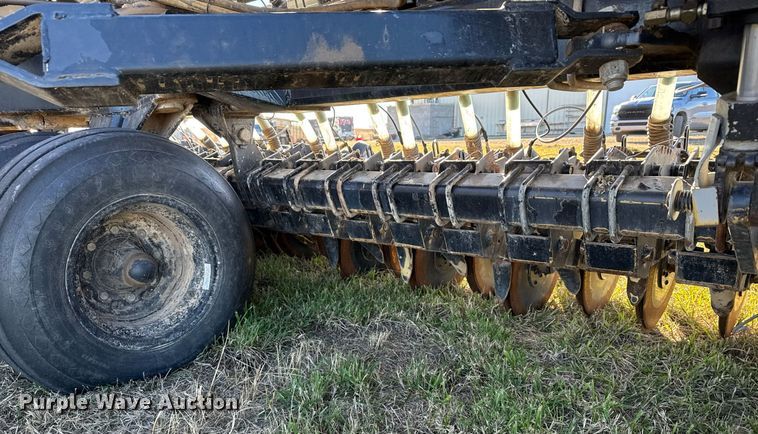 image for item DX3896 Crust Buster 4000 grain drill