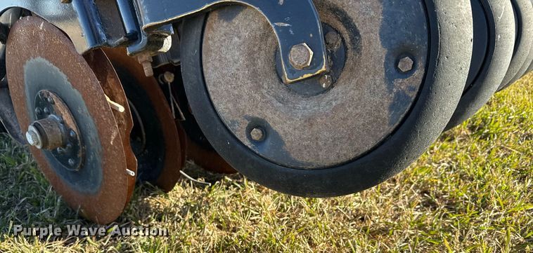 image for item DX3896 Crust Buster 4000 grain drill