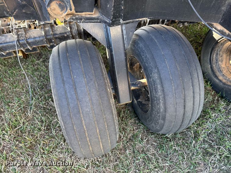 image for item DX3896 Crust Buster 4000 grain drill