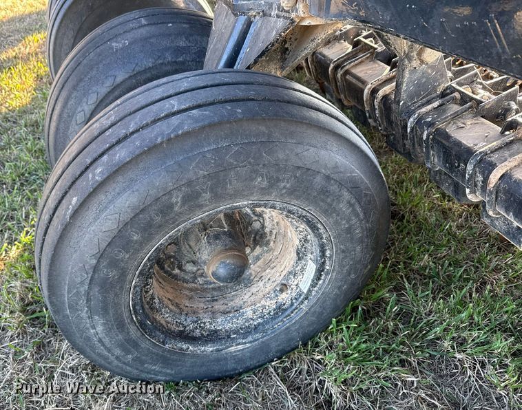 image for item DX3896 Crust Buster 4000 grain drill