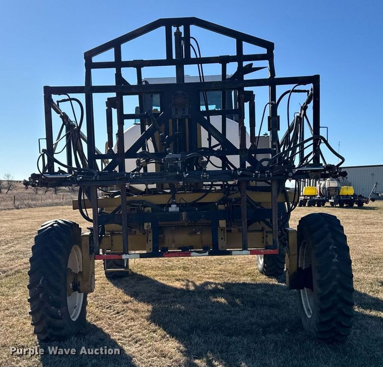 image for item DX3897 RoGator 664 sprayer