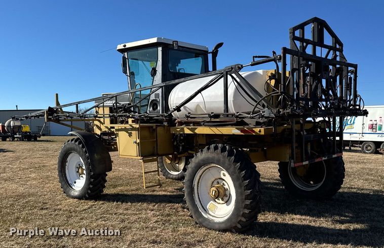 image for item DX3897 RoGator 664 sprayer