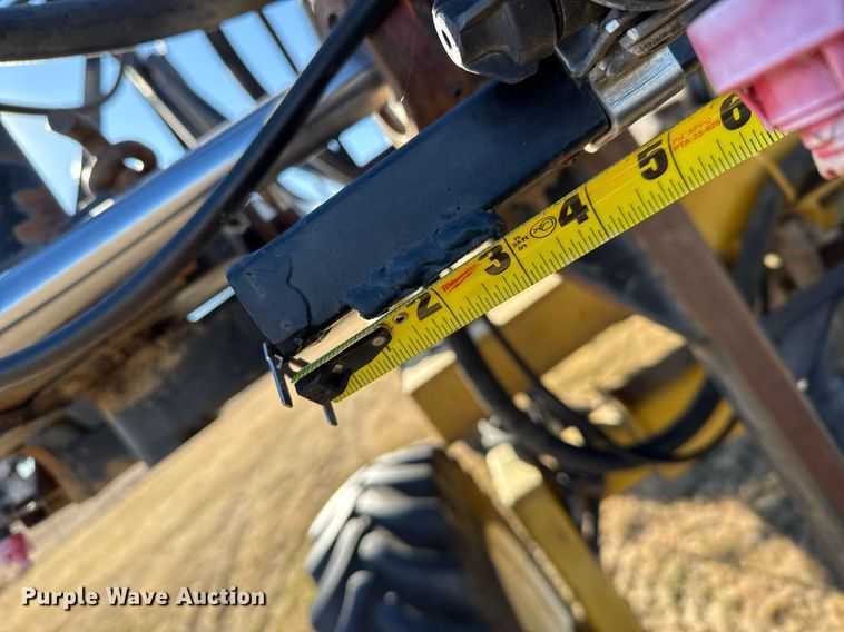 image for item DX3897 RoGator 664 sprayer